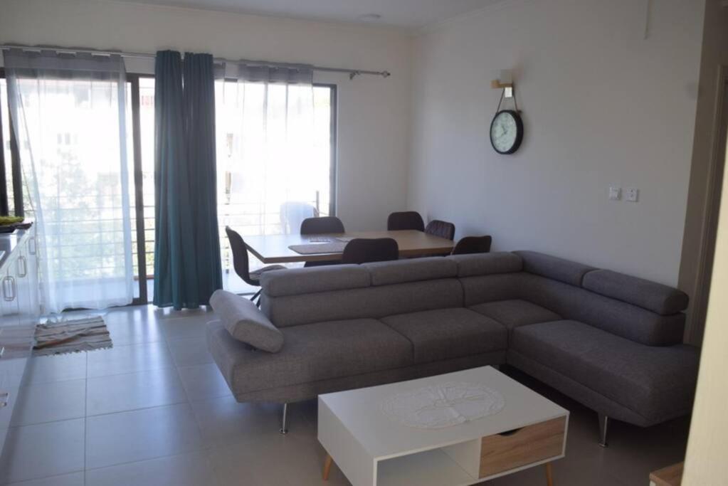 Westside Holidays Flic En Flac Beach Экстерьер фото