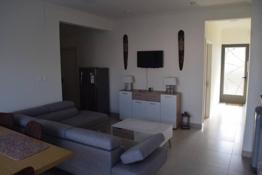 Westside Holidays Flic En Flac Beach Экстерьер фото